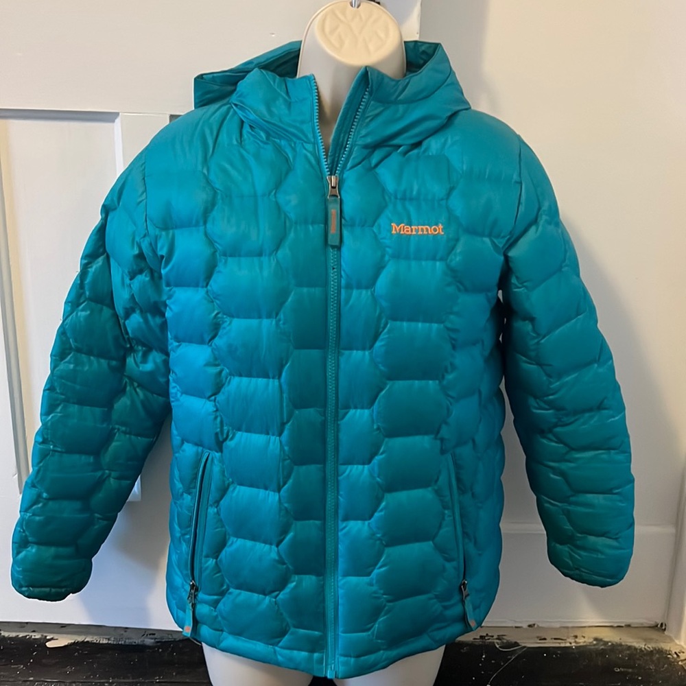 Marmot Kids down XL (Fits like Women’s small) 700 fill puffer jacket.